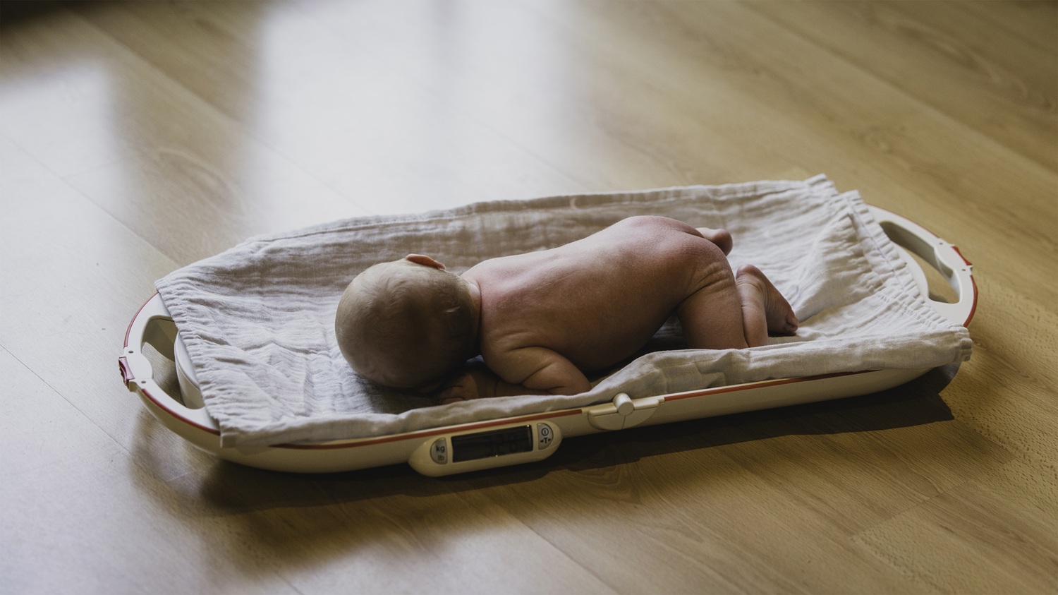 alexandra_benone_hebamme_fricktal_schwangerschaft_wochenbett_stillberatung_wochenbett